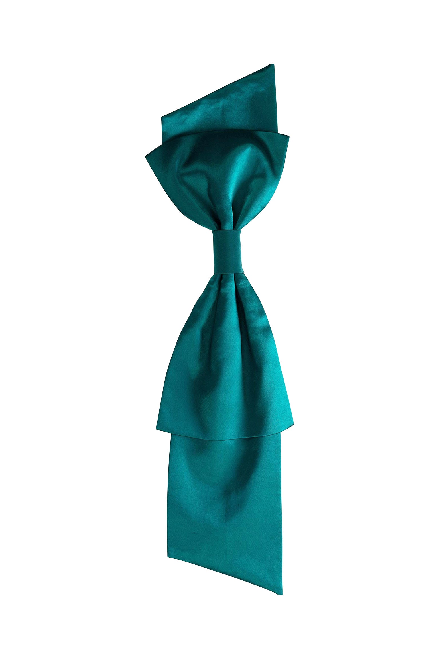 Teal Bairbre bow tie on a white background
